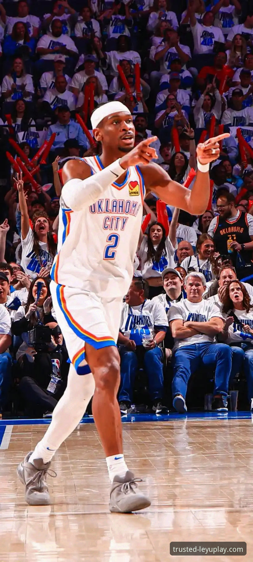 乐鱼体育稳定流畅常见问题 揭秘亚历山大47分加时封神:雷霆险胜背后,乐鱼体育如何重塑观赛体验